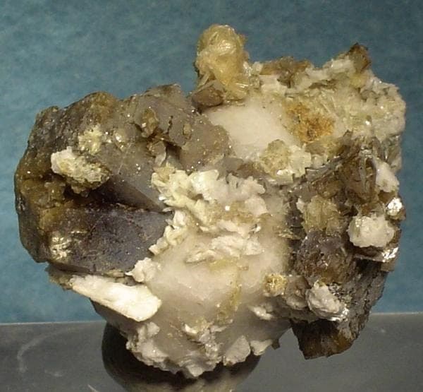Sabinaite mineral