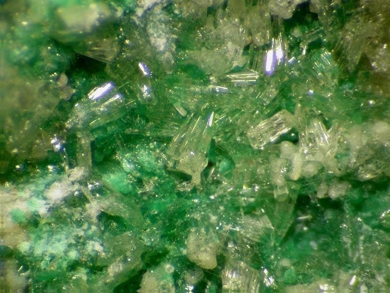 Sanrománite mineral — Sanromanite 96145