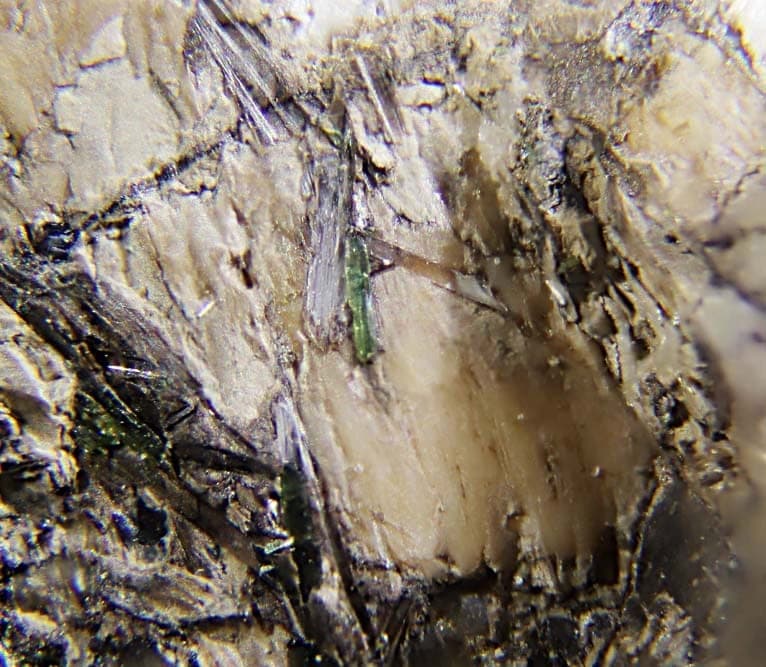 Sitinakite mineral