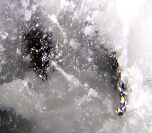 Skippenite mineral