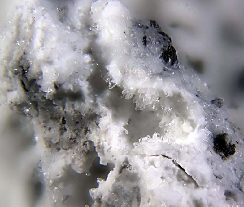 Thermessaite mineral