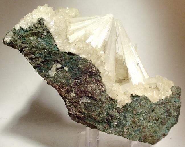 Thomsonite-Ca mineral — Mesolite Thomsonite Ca 47569