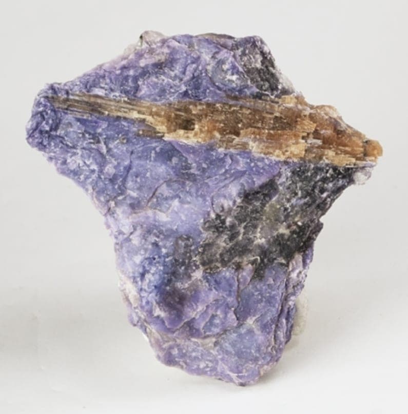 Tinaksite mineral