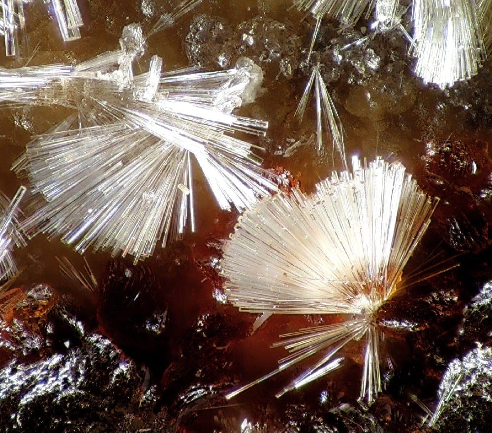 Tiptopite mineral
