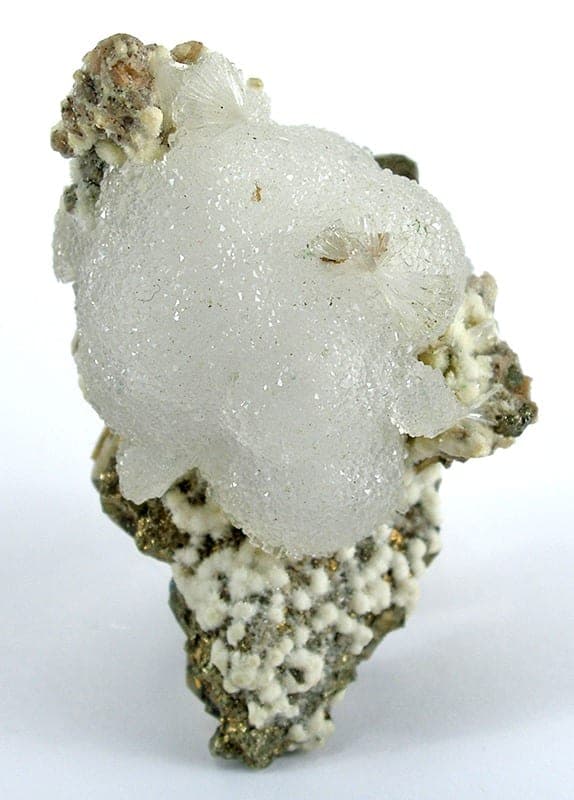 Tobermorite mineral