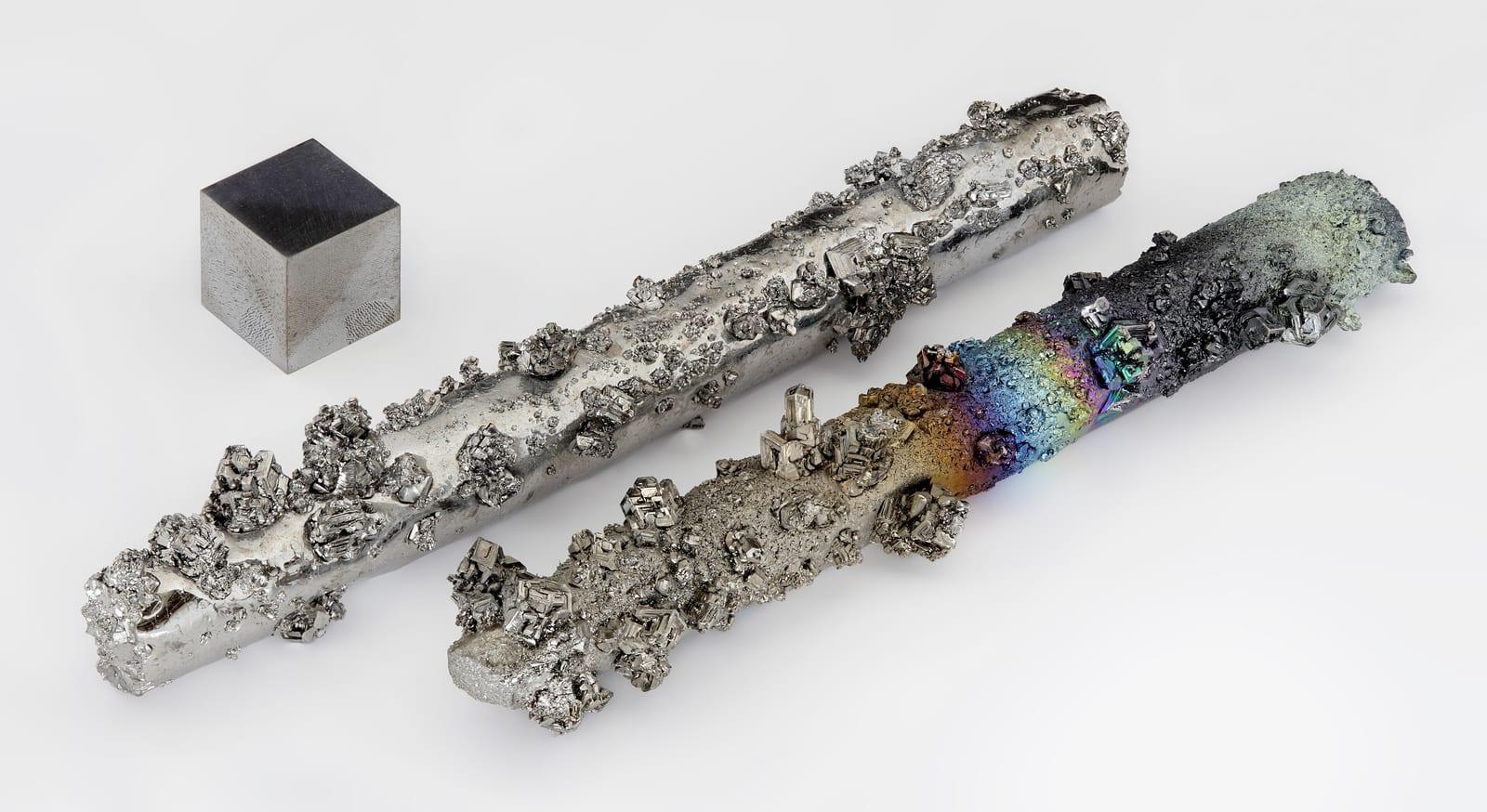 Tungsten mineral