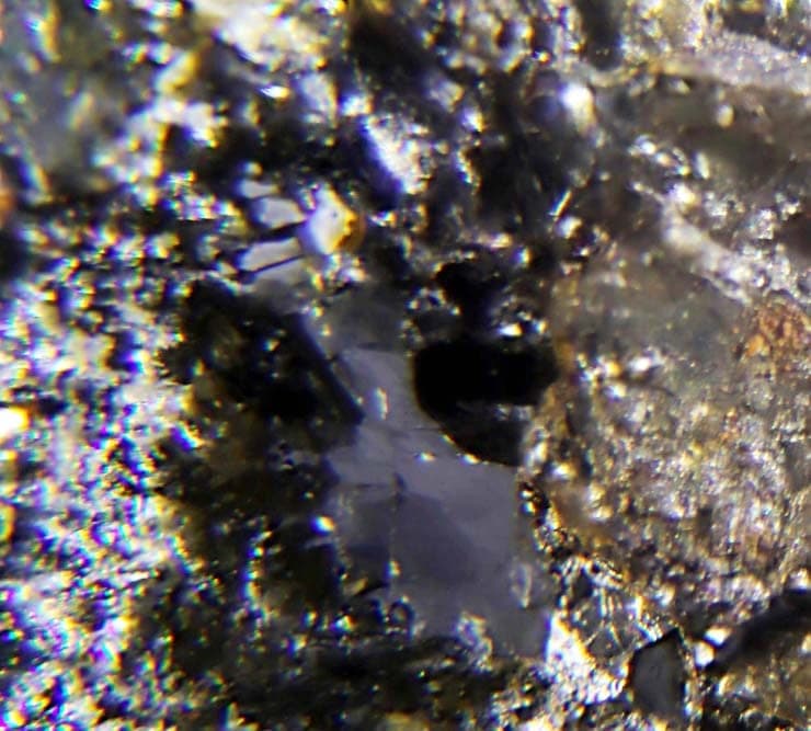 Willyamite mineral