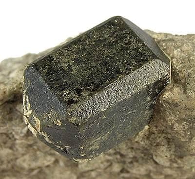 Wiluite mineral