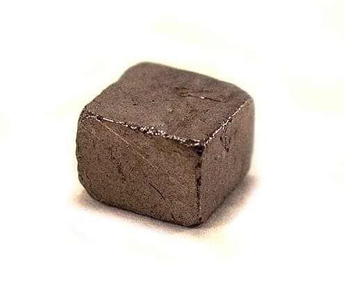 Zvyagintsevite mineral