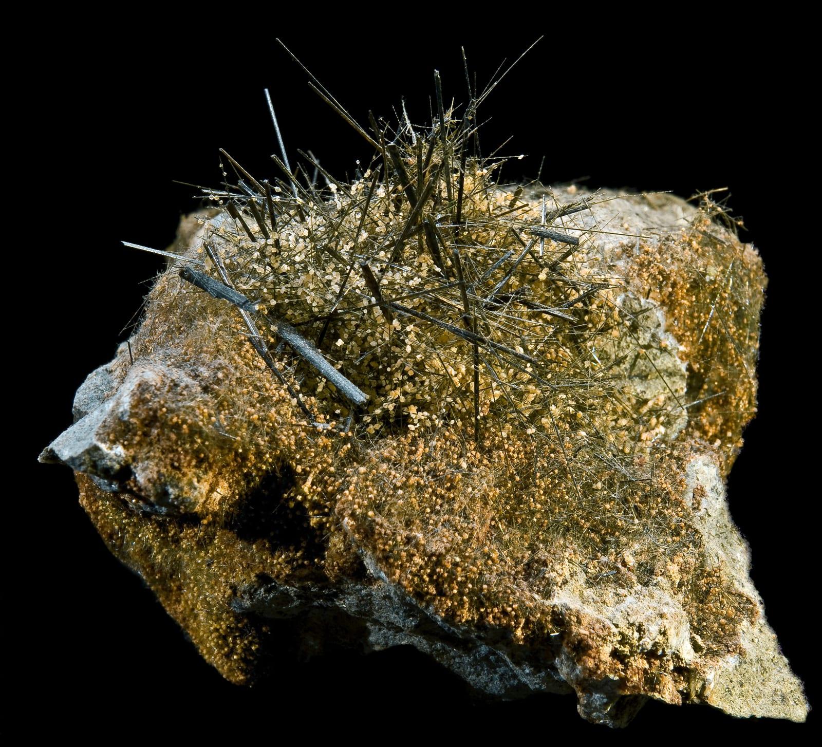 Actinolite mineral