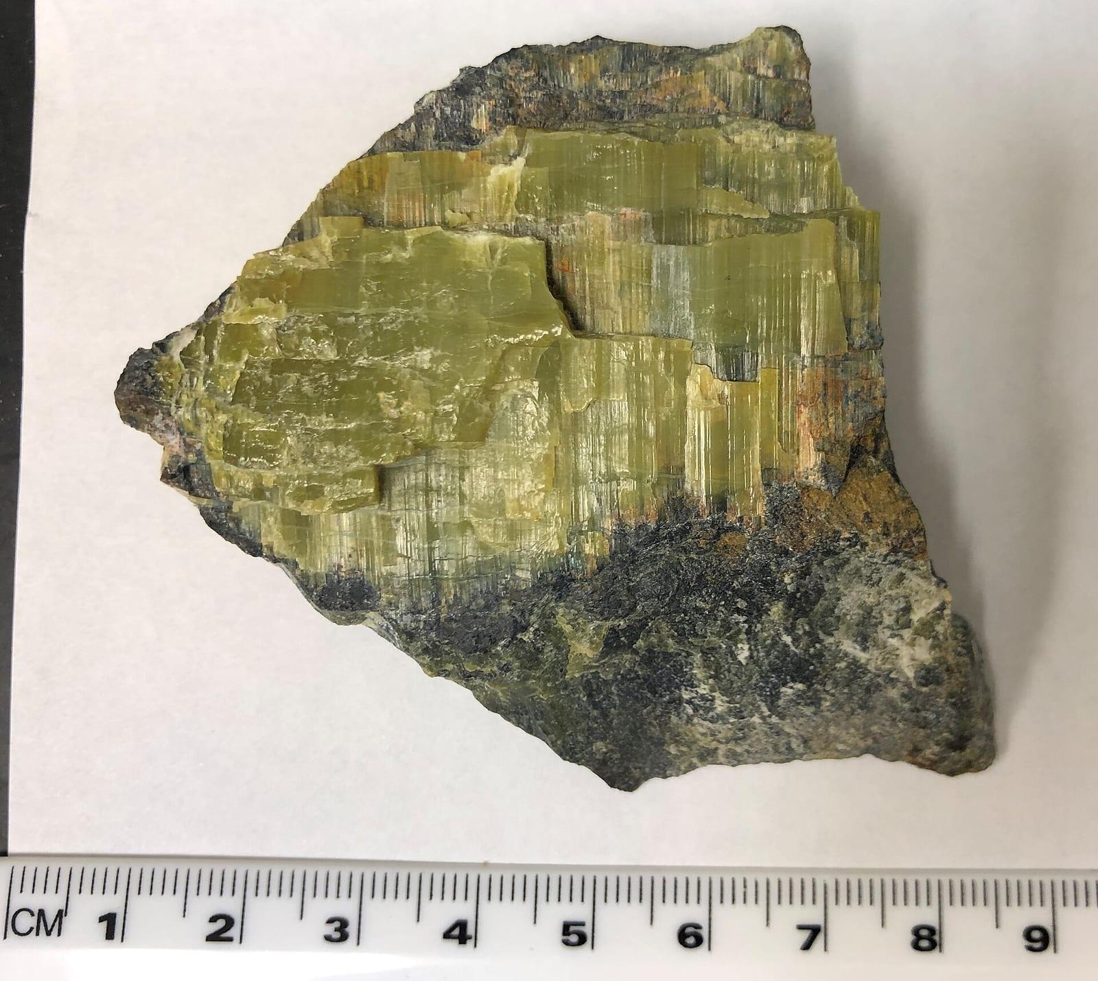 Antigorite mineral