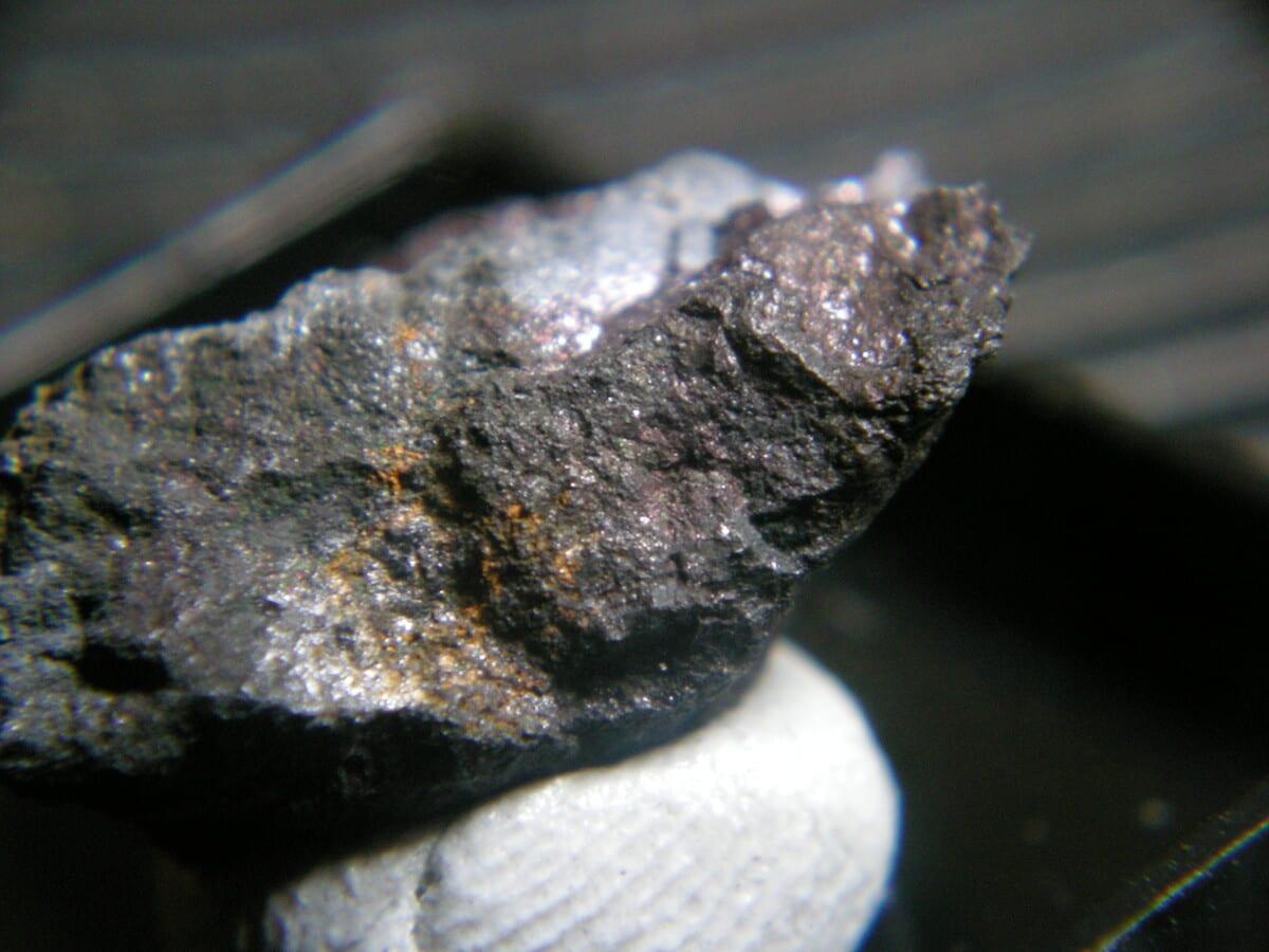 Briartite mineral
