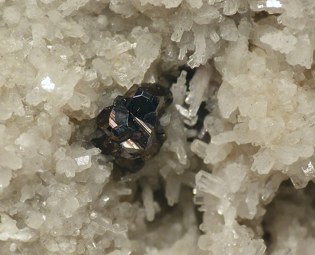 Diaphorite mineral