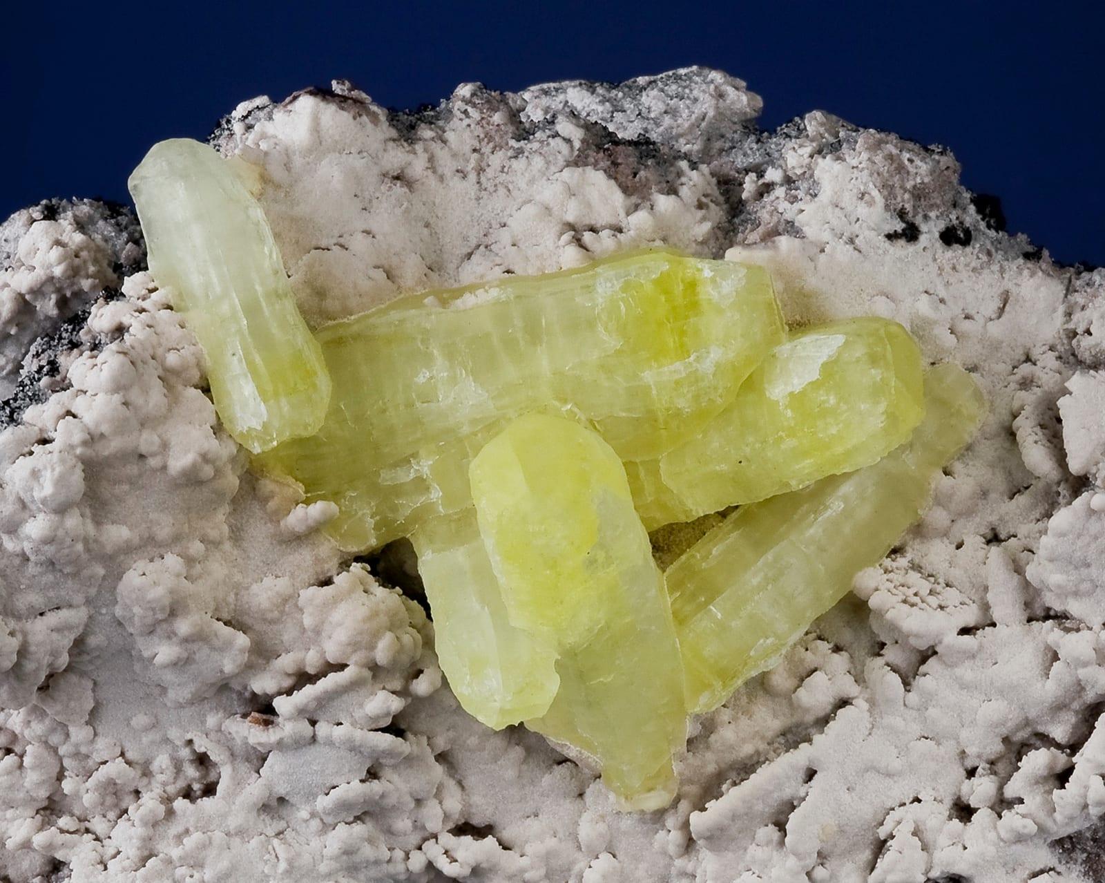 Ettringite mineral