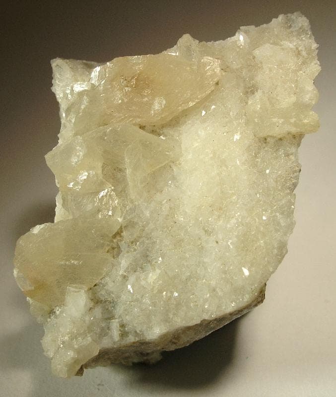 Fairfieldite mineral