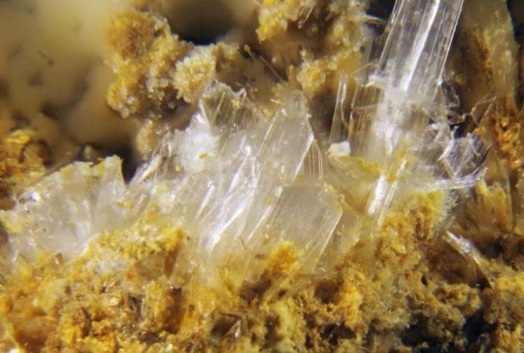 Gunningite mineral