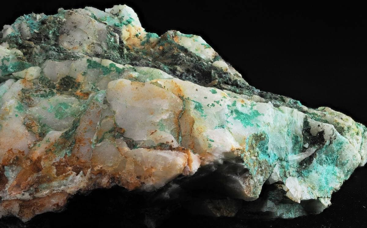 Gypsite gemstone