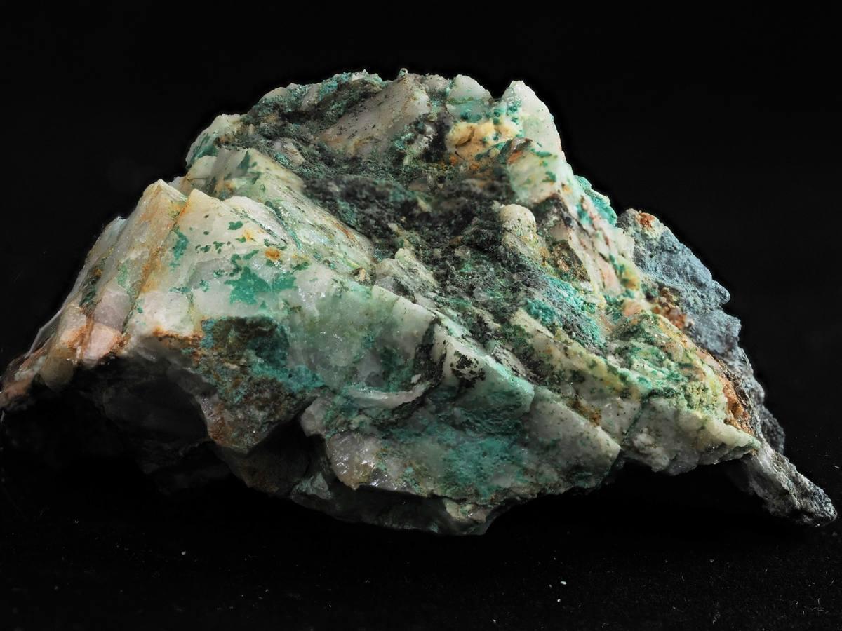 Gypsite gemstone