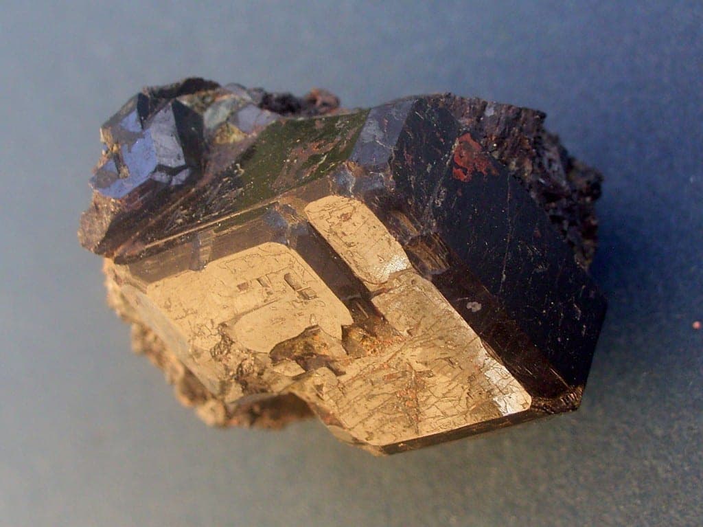 Melanite mineral