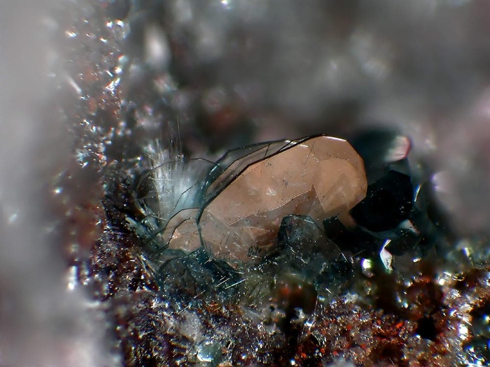 Osumilite mineral