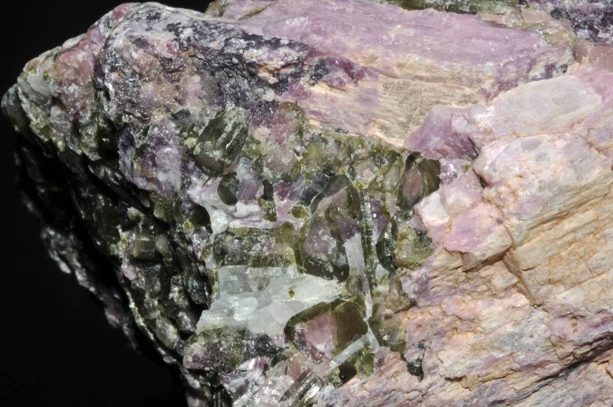 Pink Tourmaline gemstone