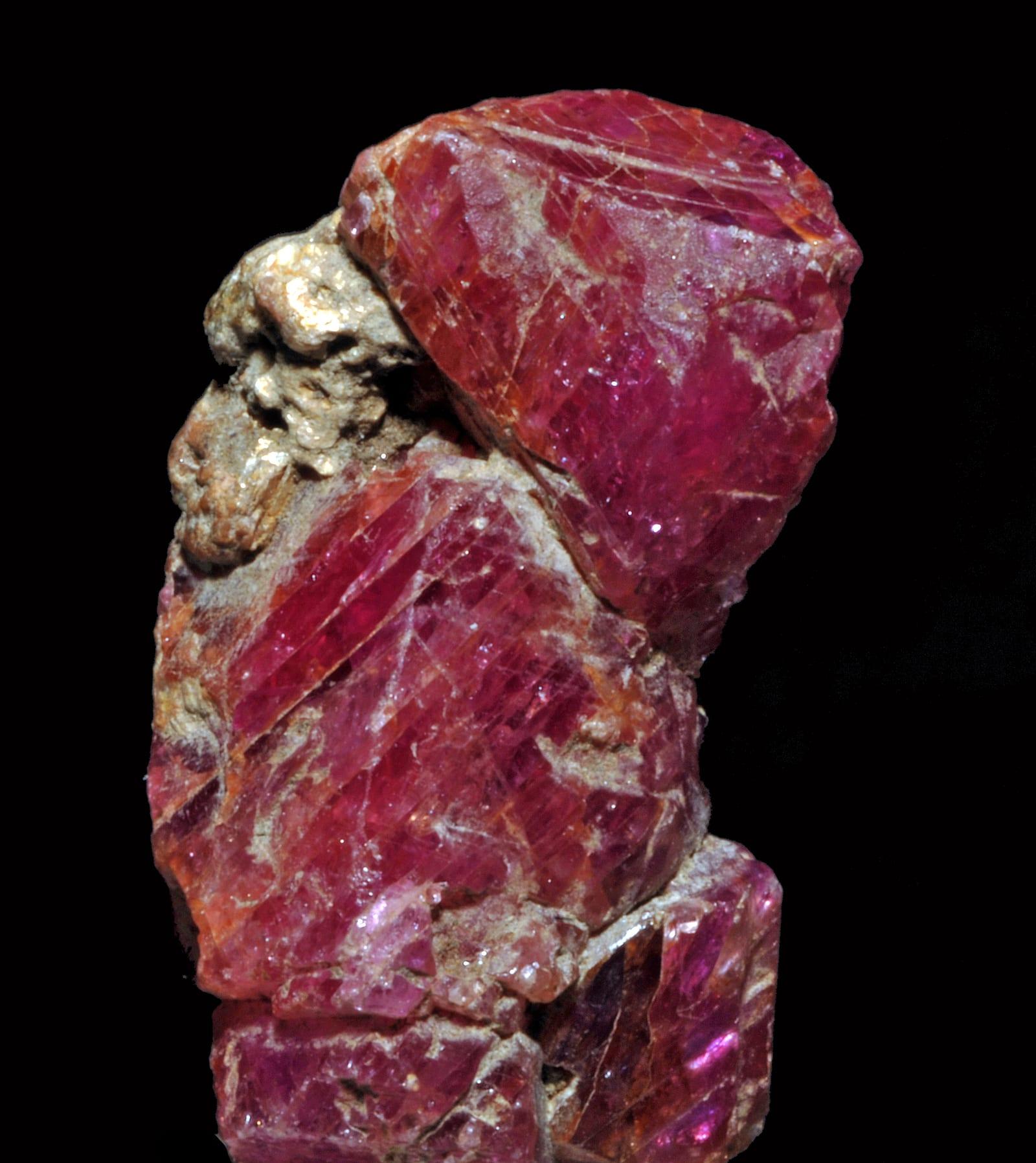 Ruby gemstone — Corindons rose et pourpre (20 mm) var. rubis (Pakistan)