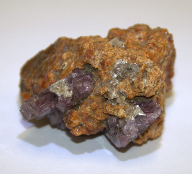 Spinel mineral