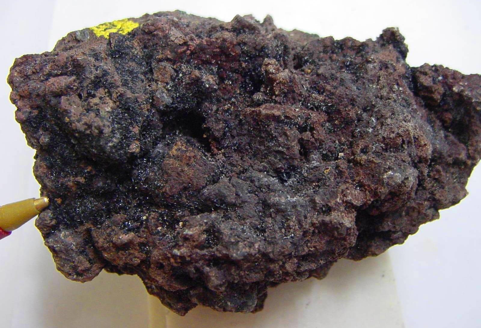 Tenorite mineral
