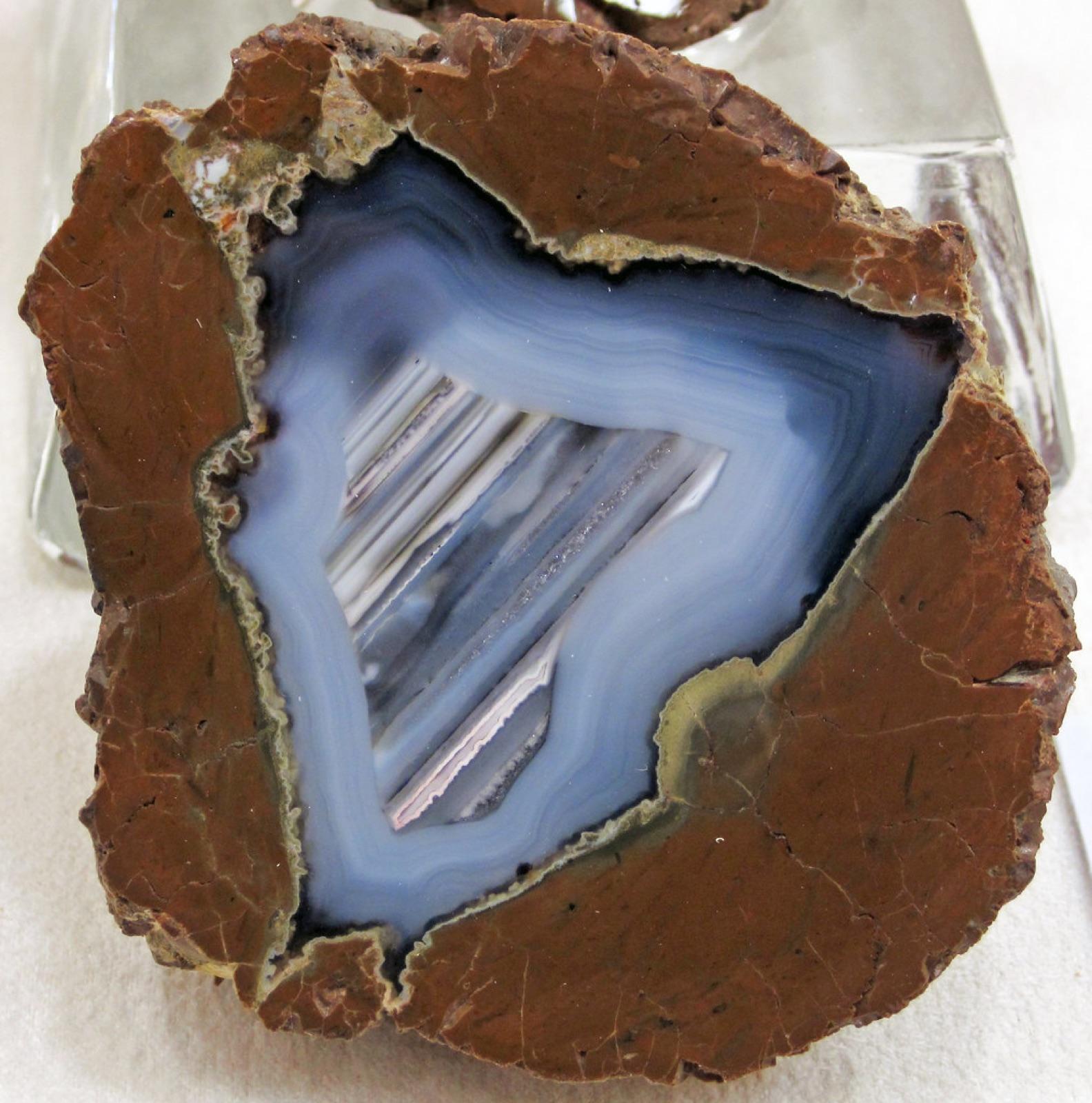 Thunderegg cut across the middle, showing how little the knobbly exterior gives away