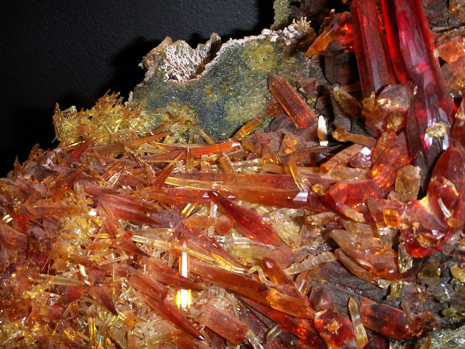 Zincite mineral