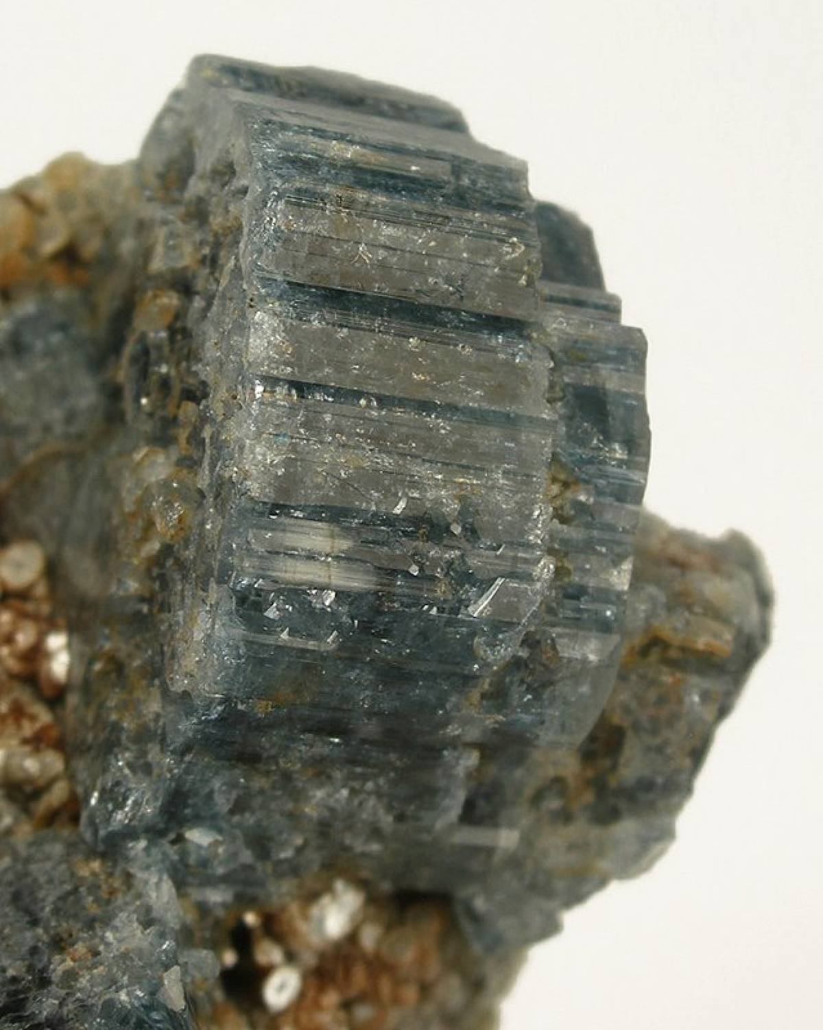 Blue-grey striated fluorapatite prism, Emmons Quarry, Maine
