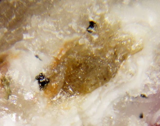 Cappelenite-(Y) mineral