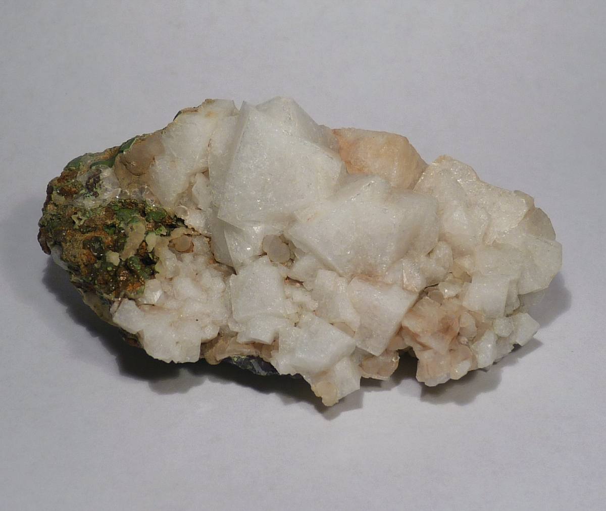 Cream pseudocubic chabazite rhombohedra on matrix, Faroe Islands