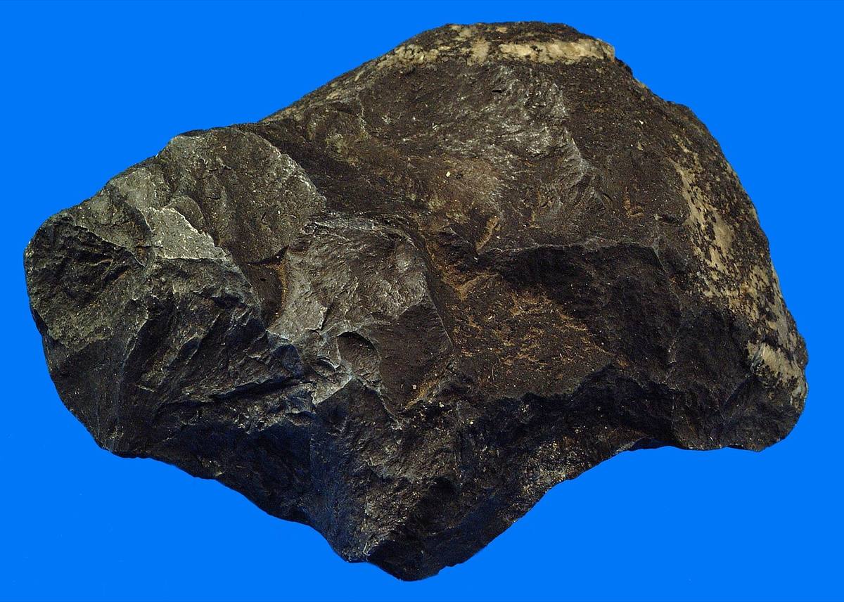 Massive compact chalcocite ore