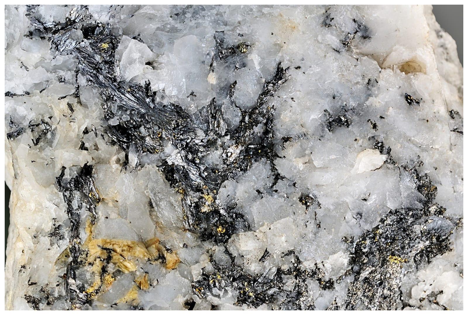 Erzwiesite mineral