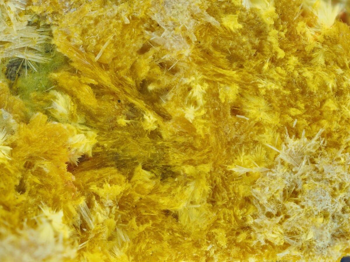 Françoisite-(Nd) mineral