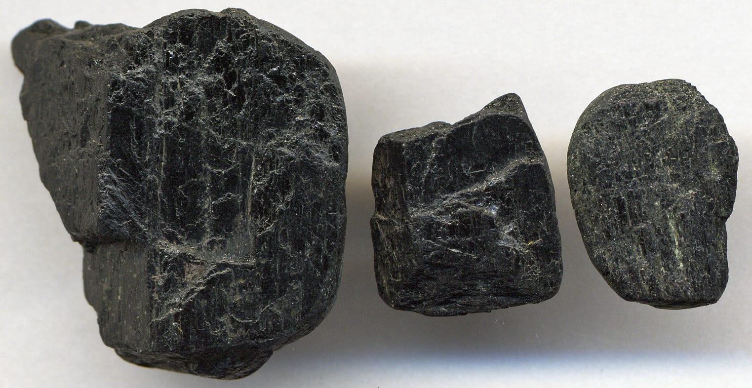 Green Hornblende mineral