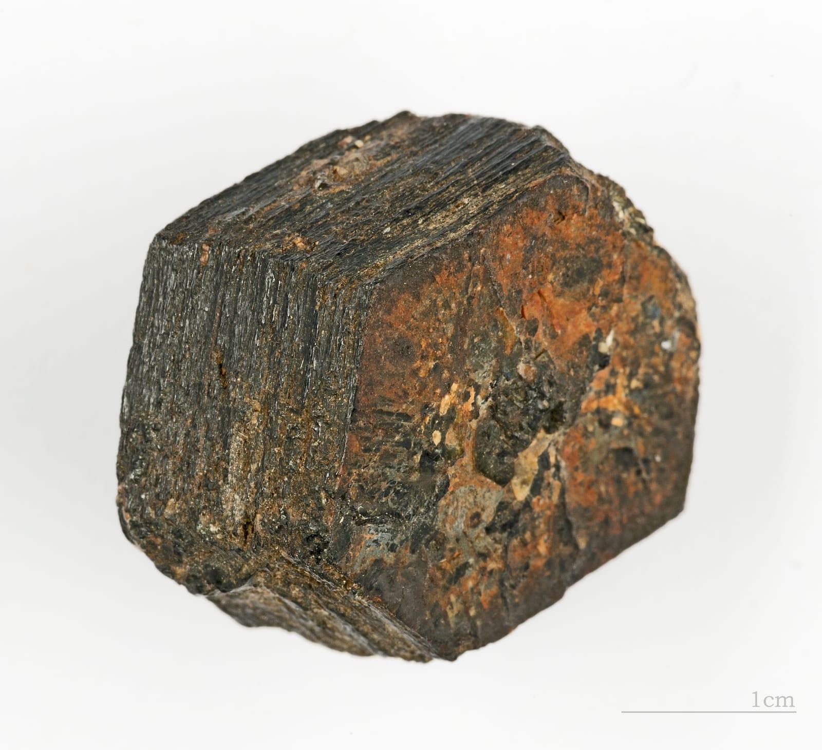 Hibonite mineral