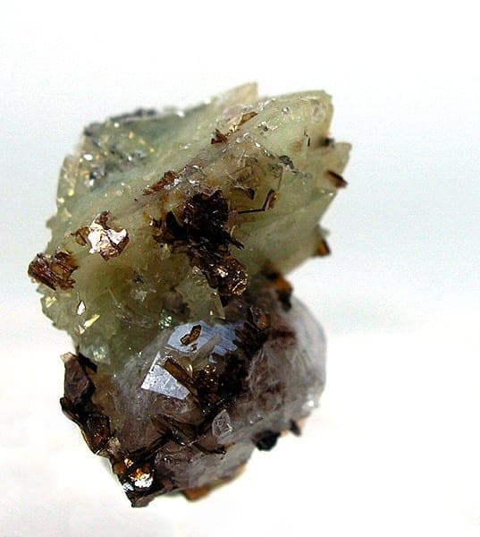 Kupletskite-(Cs) mineral