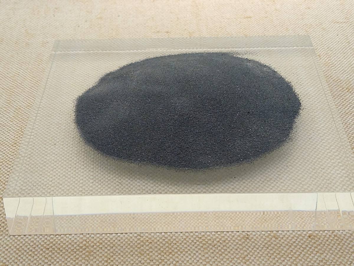 Manaccanite
