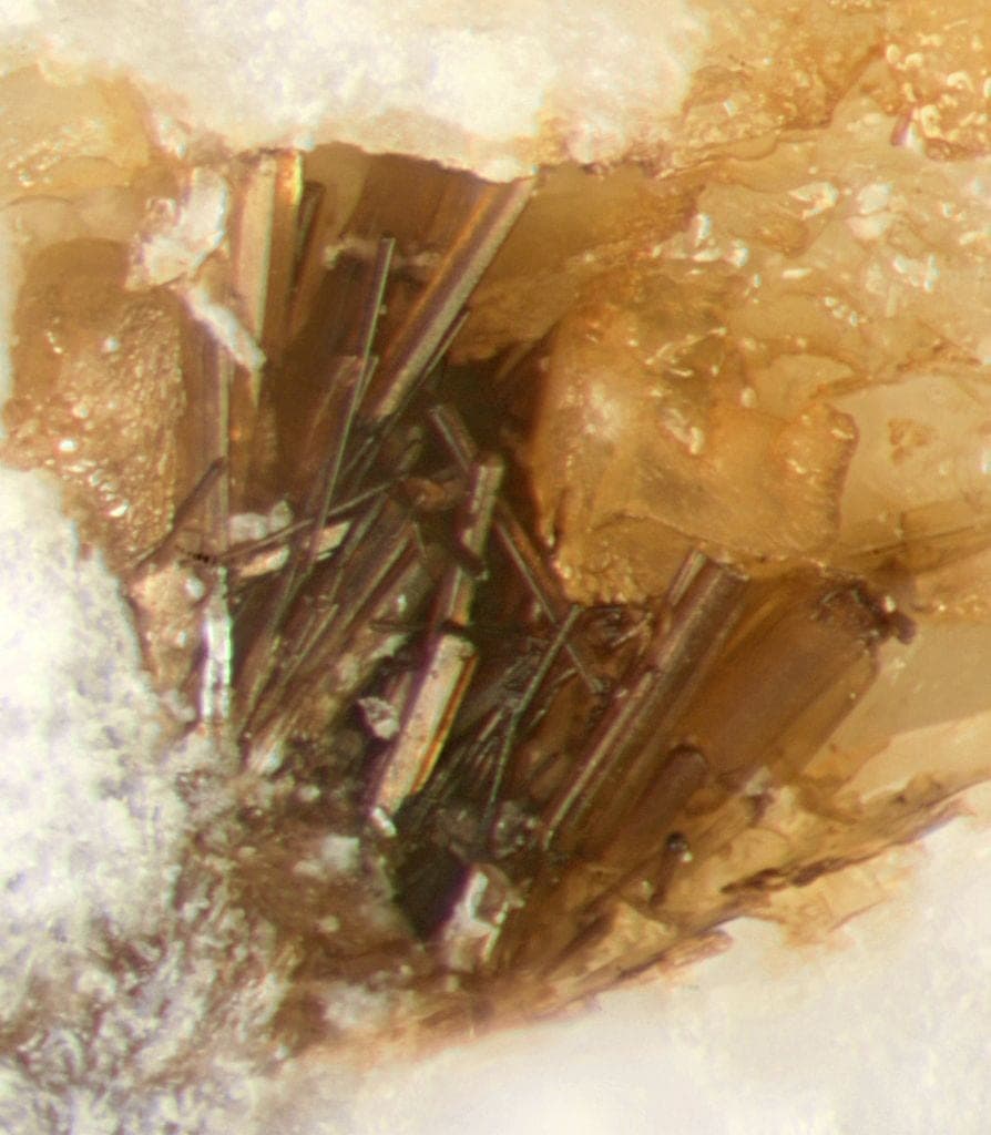Phosinaite-(Ce) mineral