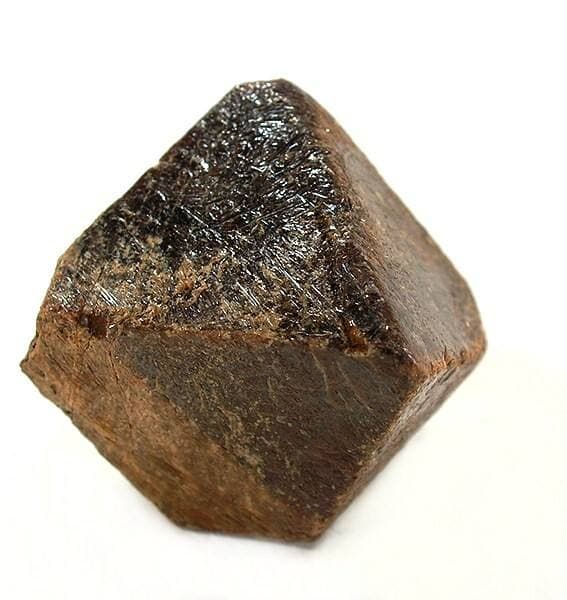 Dark brown pyrochlore octahedron
