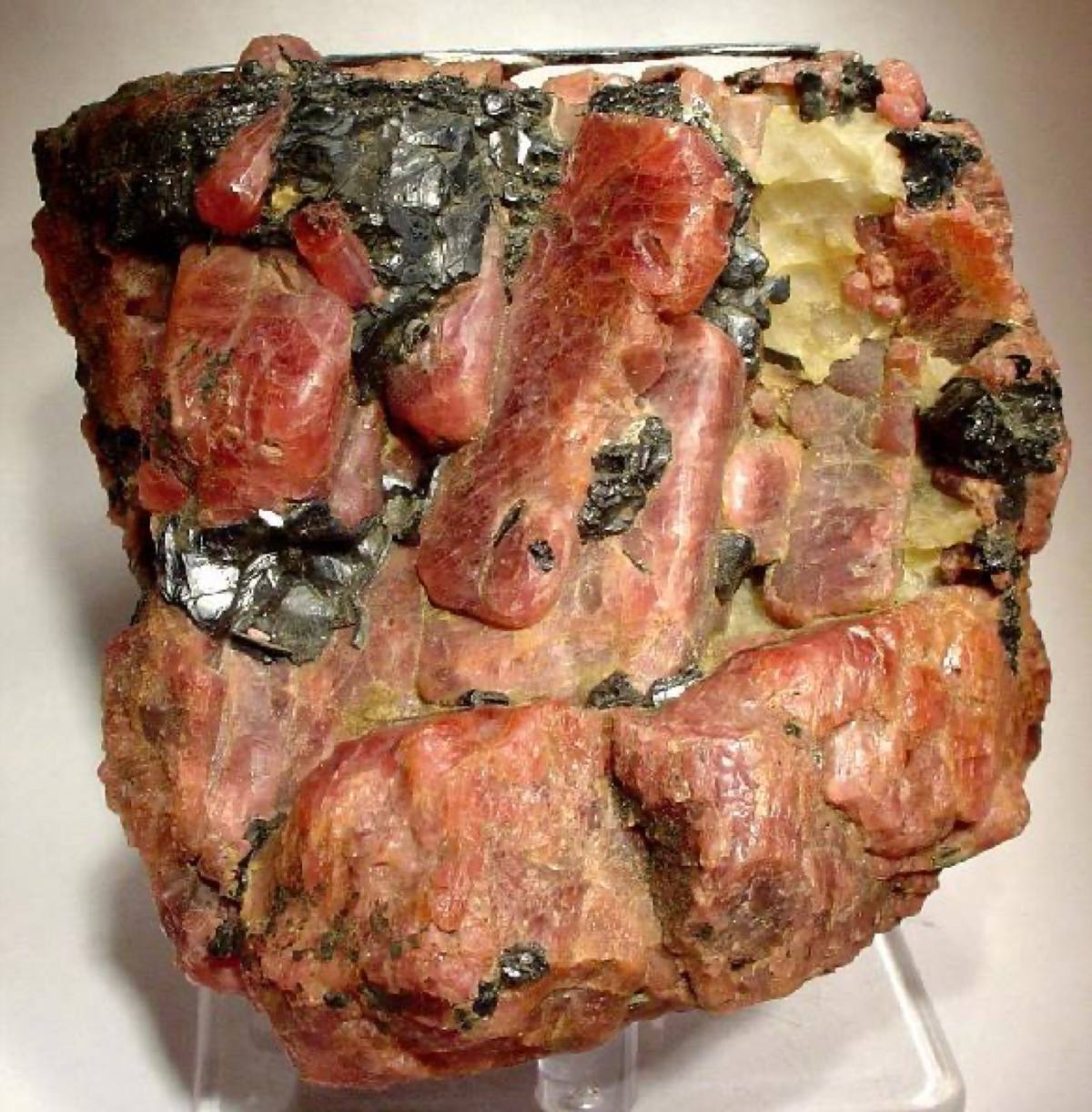 Pink rhodonite with black franklinite, Franklin, New Jersey