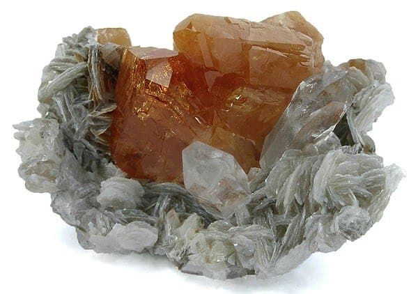 Scheelite mineral