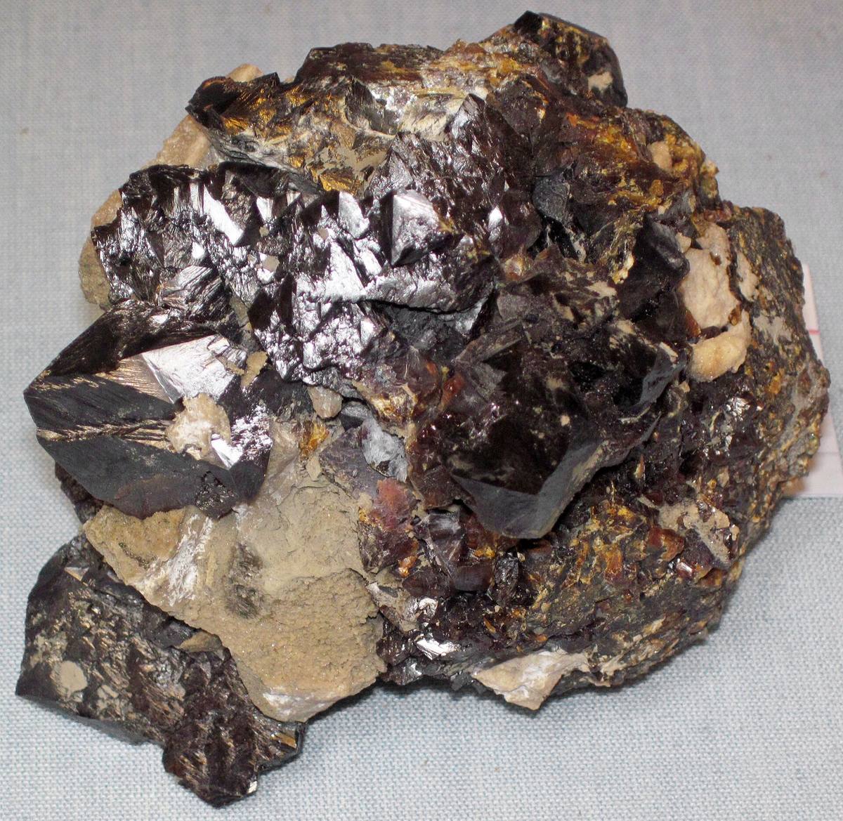 Red-brown resinous sphalerite crystals, Adams County, Ohio