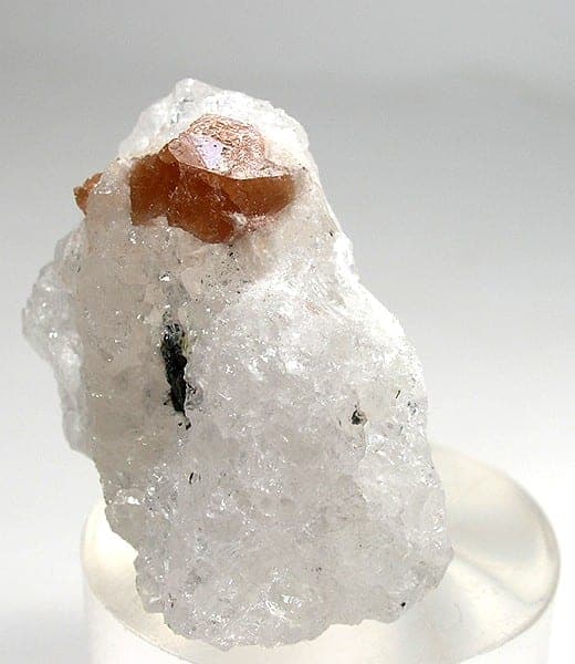 Stillwellite-(Ce) mineral