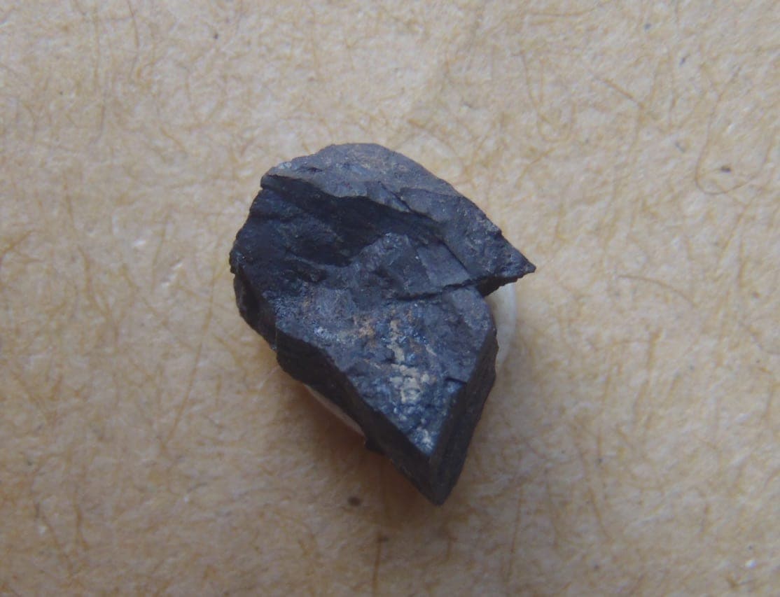 Wakefieldite-(Nd) mineral