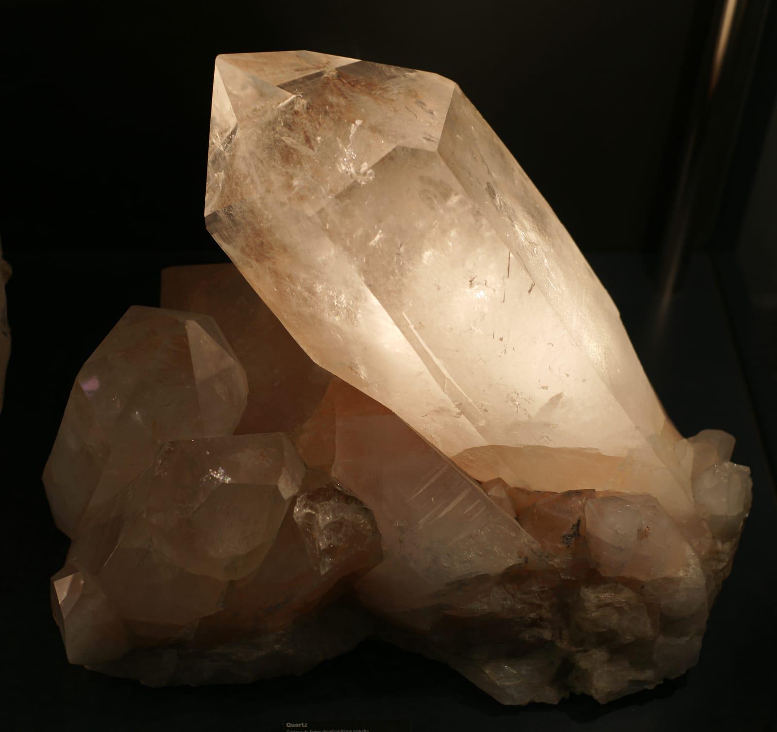 Quarzo, da ida mountain, arkansas, usa at Wegner Quartz Mines, Montgomery County, Arkansas