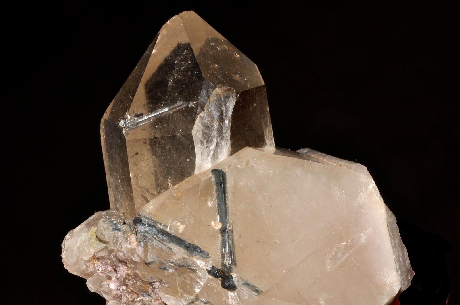 Green elbaite tourmaline crystals on quartz, the gem that made the Harvard Quarry famous